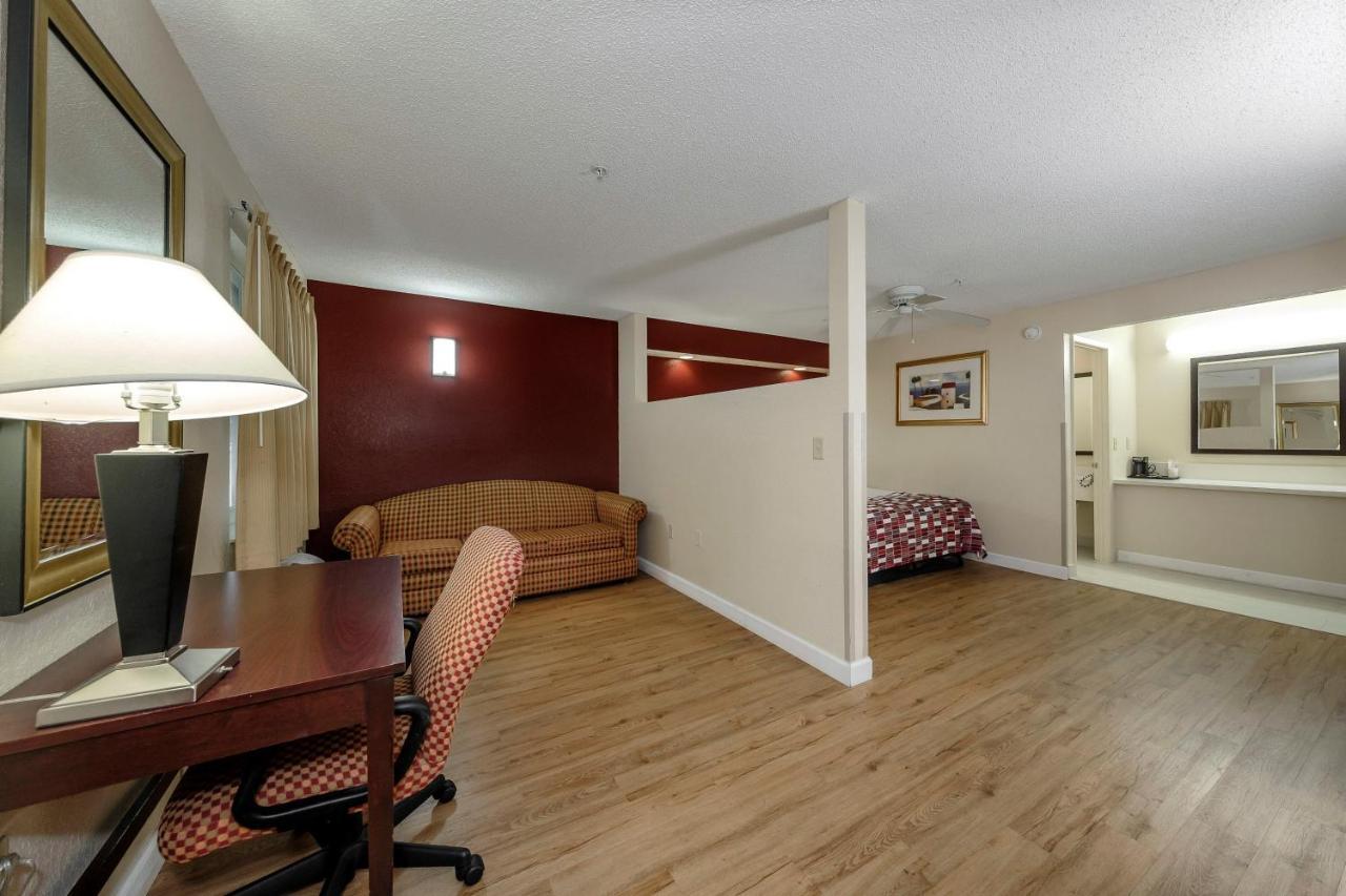 Red Roof Inn Ellenton - Bradenton Ne Exterior photo