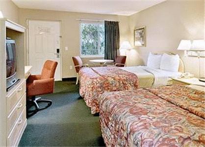 Red Roof Inn Ellenton - Bradenton Ne Room photo